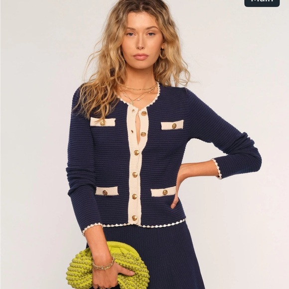 Heartloom Makenna 2piece set. NWT